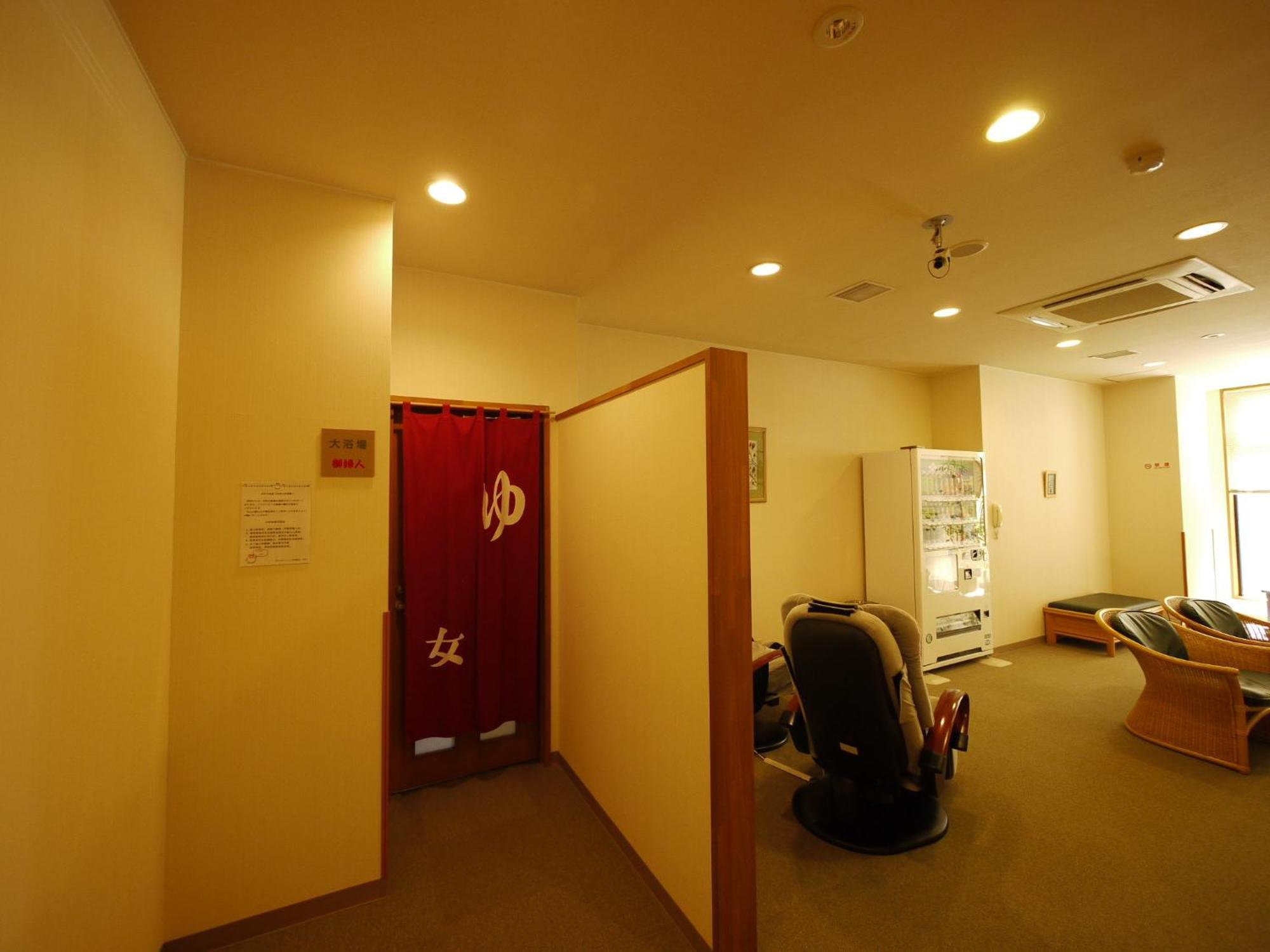 Hotel Route-Inn Tokoname Ekimae Екстер'єр фото